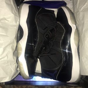 2016 Jordan 11 space jams